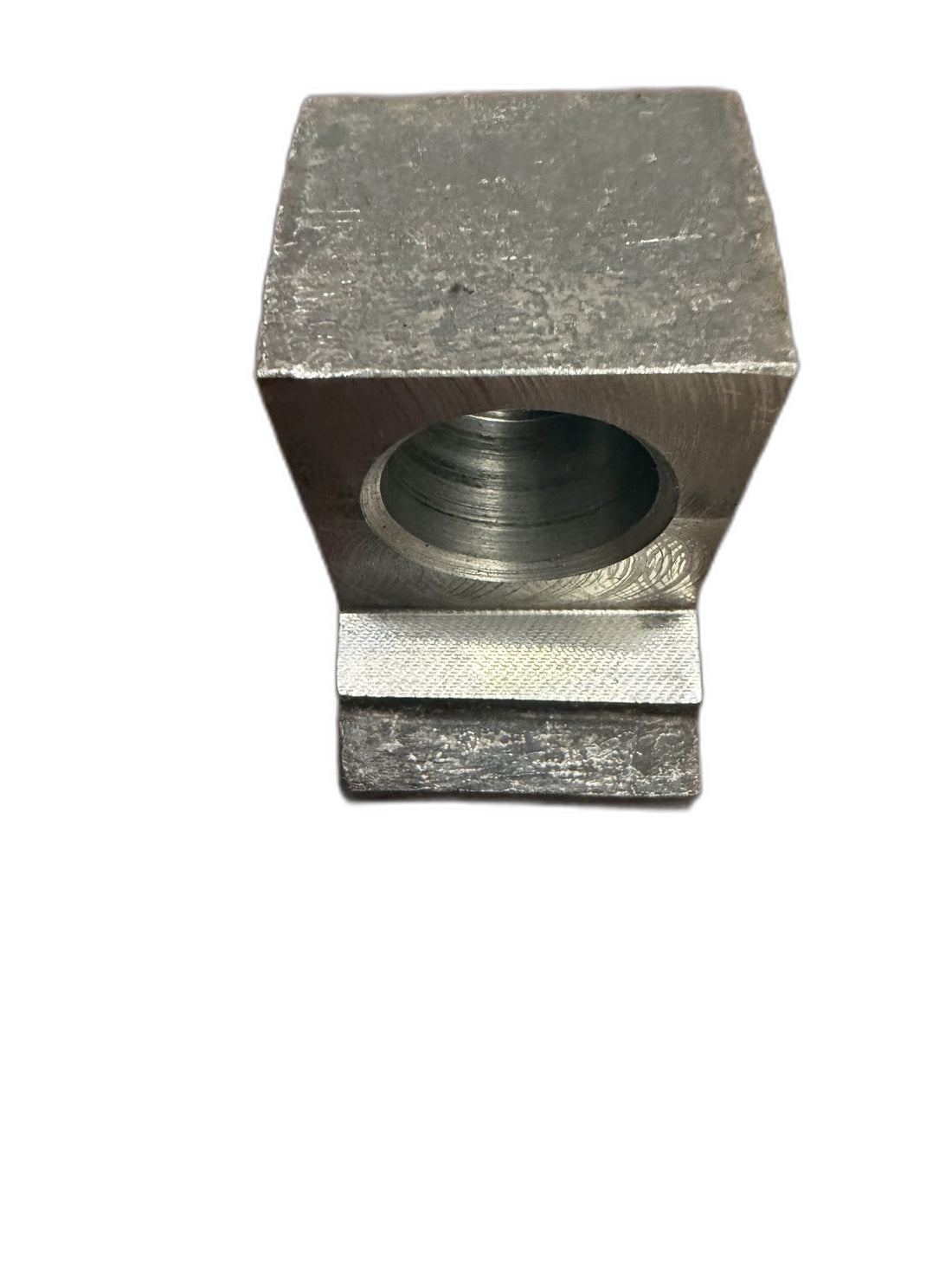 Weld-on mulcher teeth mounting bracket — front bore (white background)