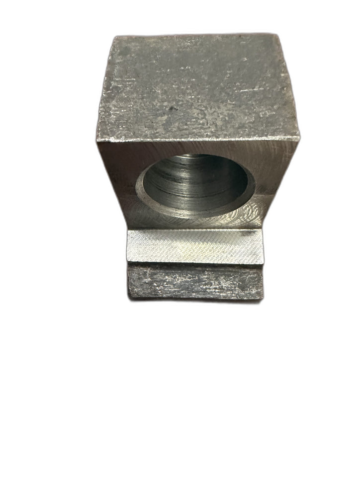 Weld-on mulcher teeth mounting bracket — front bore (white background)